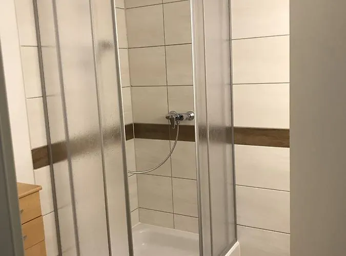 Landgasthof Schaenzer 2*